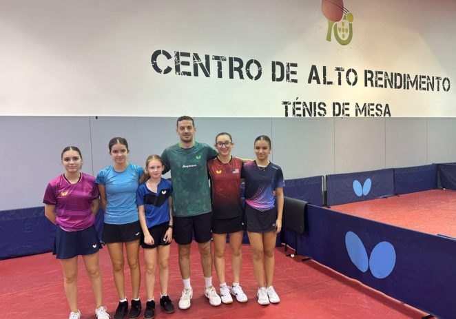 Maya Madar și Alesia Sferlea pregătesc Mondialul juniorilor de tenis de masă