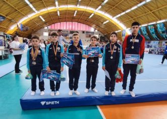 Gimnaștii de la CSȘ Gloria au urcat pe podium la Cupa DKMT