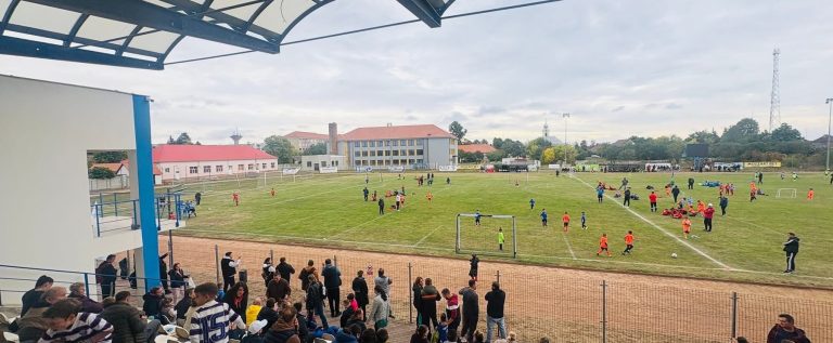Două echipe arădene s-au impus la „Autumn Kickers Cup”, de la Chișineu Criș