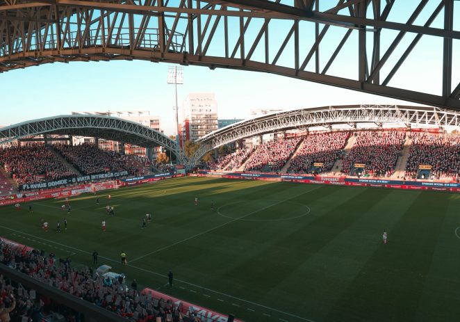 UTA începe să piardă teren în SuperLiga! Rezultatele etapei a 13-a și clasament