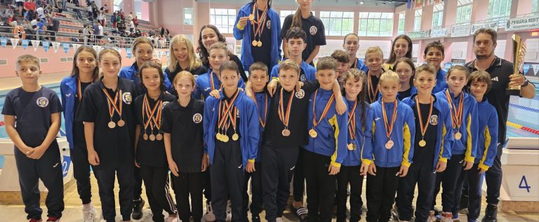 Înotătorii de la CSȘ Gloria Arad au câștigat Cupa Banatul