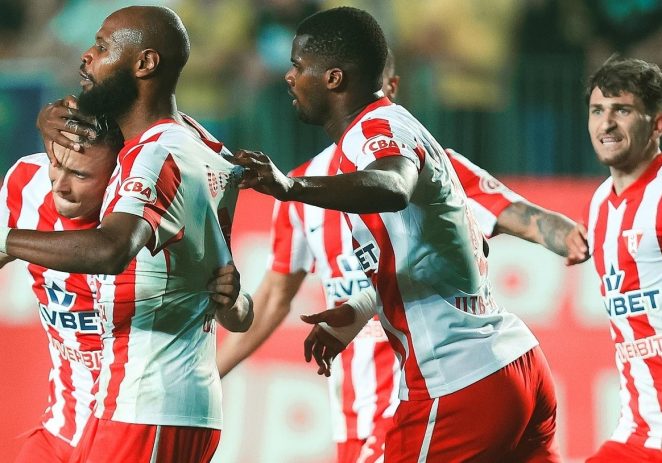 UTA poate sălta în play-off, dacă o bate pe Petrolul! Arbitrează Istvan Kovacs