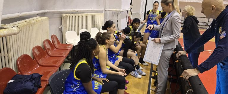 FCC UAV nu a contat pe terenul campioanei, dar americancele au limitat daunele