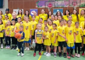 Cetatea Voluntarilor renovează încă o sală de sport importantă din Arad