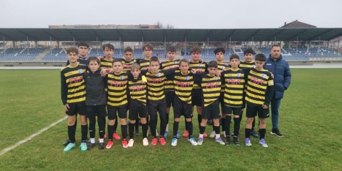 Juniorii C de la Șoimii Lipova i-au surclasat pe felnăcani, într-un amical