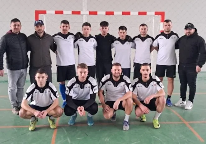 Crișul Alb Buteni a făcut și ea pasul spre finala județeană de futsal