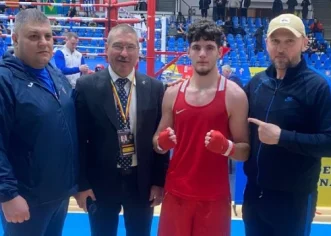 Boxerul arădean Andrei Marcu a urcat pe podium la „Dracula Open”