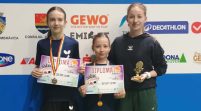 Tinerii jucători arădeni de tenis de masă s-au remarcat la Dumbrăvița