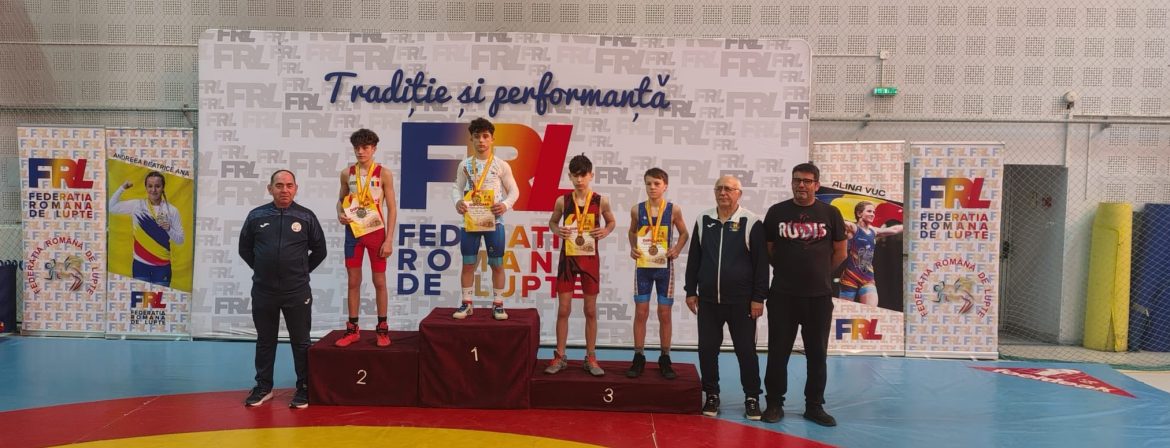 CSS Gloria Arad are campion național de lupte la categoria sub 15 ani