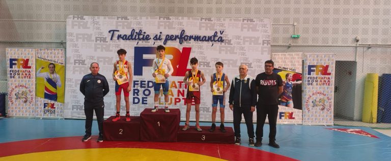 CSS Gloria Arad are campion național de lupte la categoria sub 15 ani