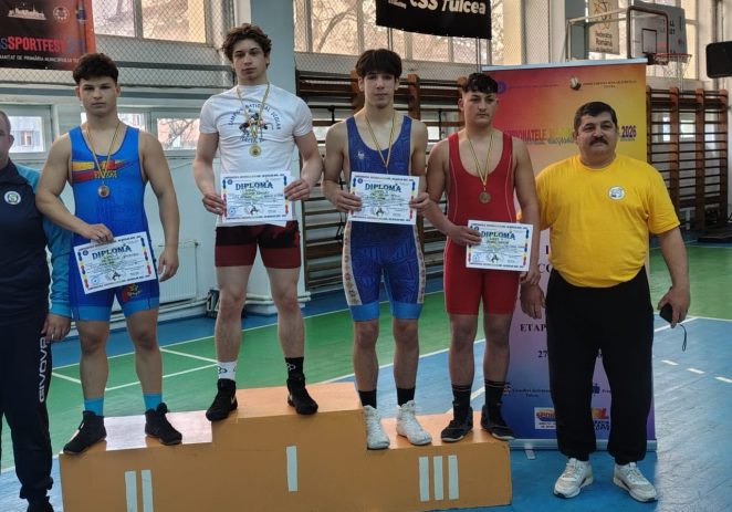 CSȘ Gloria – la ora competițiilor: rezultate bune în lupte, baschet și înot!