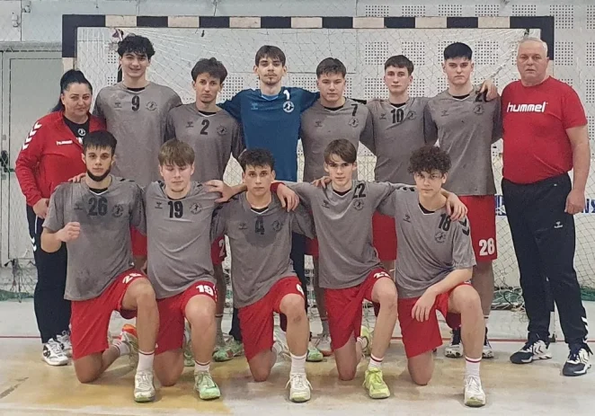 Handbaliștii juniori de la Beldiman au făcut pasul spre turneul semifinal