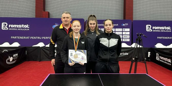 Arădeanca Adela Strună are bronz național de senioare la tenis de masă