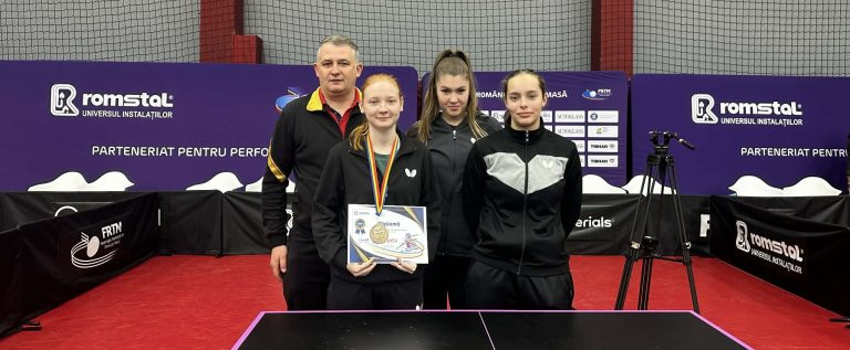 Arădeanca Adela Strună are bronz național de senioare la tenis de masă