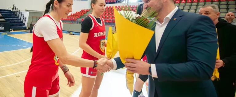 Bianca Fota a fost MVP la naționala de baschet, dar România a pierdut clar