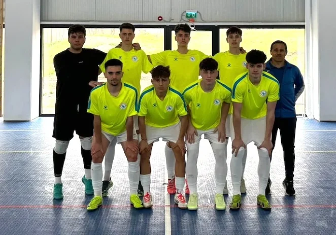 Juniorii șimăndani înșiră victoriile în seria barajelor la futsal