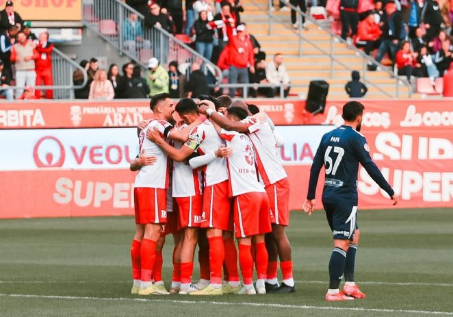 UTA poate scufunda și mai mult Farul, pentru salvarea matematică