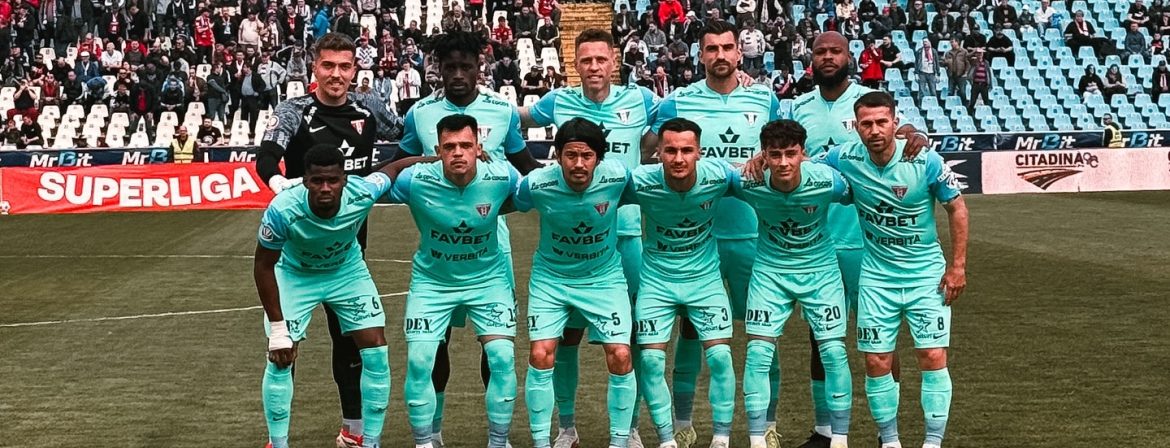 Executați de arbitri, la Galați! UTA pierde după un penalty controversat