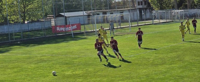 Viitorul rămâne pe sec în play-off-ul din C4, Sântana bate la Pecica!