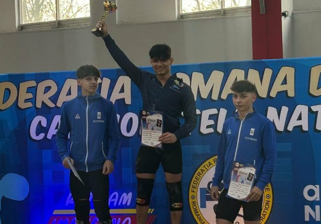 Halterofilii juniori arădeni și-au făcut treaba în capitală