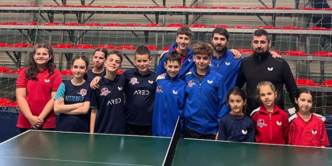 Academia Daniela Dodean s-a întors cu medalii de la Dumbrăvița