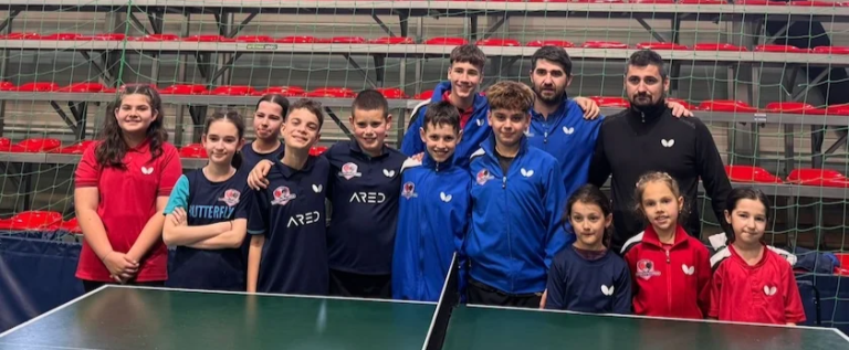 Academia Daniela Dodean s-a întors cu medalii de la Dumbrăvița