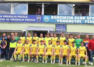 Pecica încheie sezonul de Liga 3 în deplasare, Viitorul caută primele puncte
