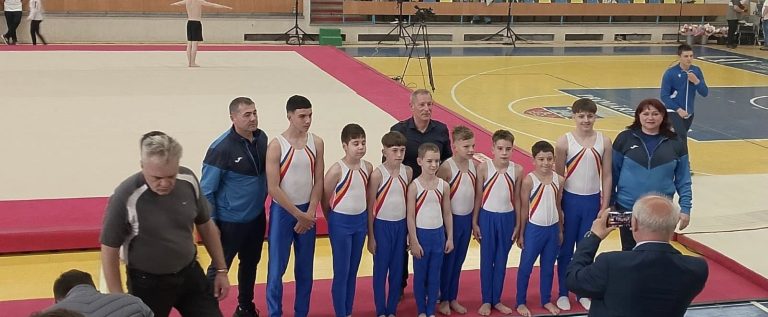 Gimnaștii arădeni au fost aproape de podium la prima etapă națională