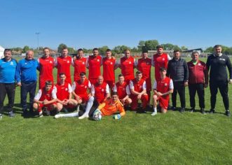 Echipa arbitrilor de fotbal din Arad a fost finalistă la Cupa Prieteniei