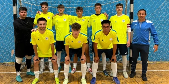 Juniorii șimăndani defilează în seria barajelor naționale la futsal