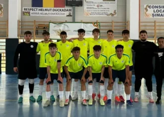 Juniorii șimăndani se califică cu punctaj maxim la turneul final de futsal