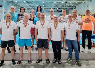 Înotătorii masters ai CSM Arad au obținut o salbă de medalii la Naționale