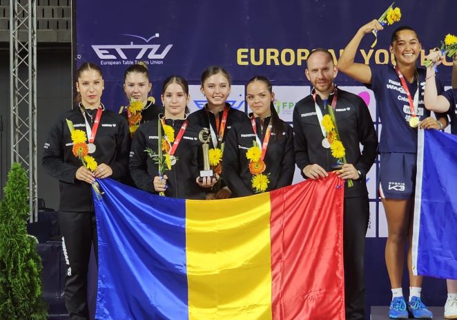 Alesia Sferlea a luat argintul european la junioare, cu naționala de tenis de masă!