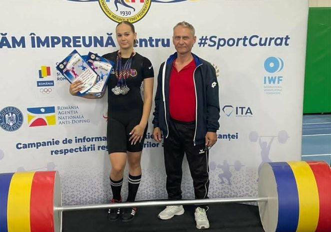 Halterofilii CSM-ului au urcat pe podiumul național al juniorilor
