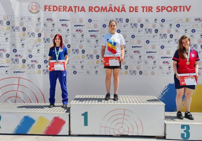 Pistolara Alexia Filimon este campioană națională la junioare