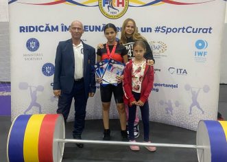 Halterofila Maria Ciurar, de la CSM Arad, a urcat pe podiumul național