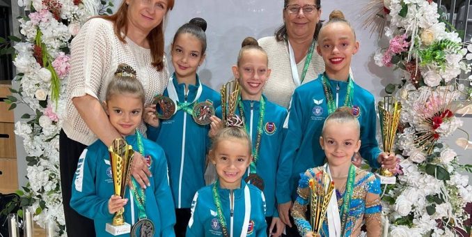 Gimnastele secției de ritmică de la CSM Arad s-au remarcat la Blaj