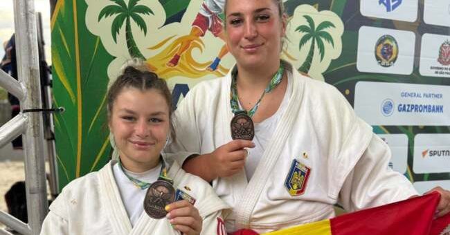 Două „studente” de la CSU Arad au obținut bronzul mondial la sambo