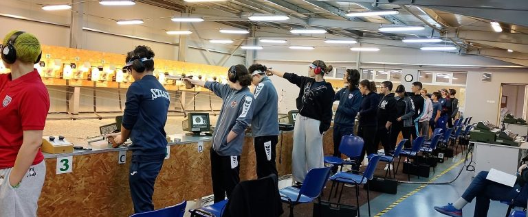 Pistolarii CSM-ului au dominat întrecerea juniorilor, în etapa de la Arad!