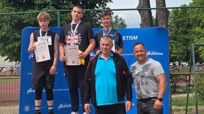Tinerii atleți arădeni s-au remarcat la Memorialul de pe ,,Gloria”