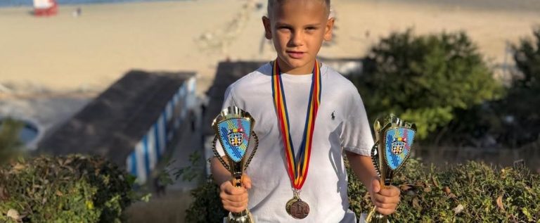Șahiști de la Vados, medaliați la Naționale! Matei Liga – campion la blitz
