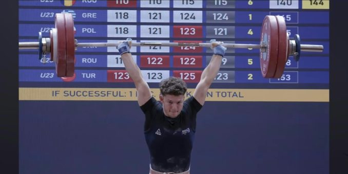 Daniel Jigău a încheiat al șaselea la Europenele de haltere