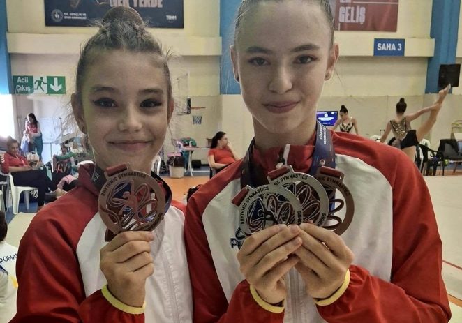 Mara Cercel și Maria Prodan au urcat pe podiumul balcanic de ritmică!