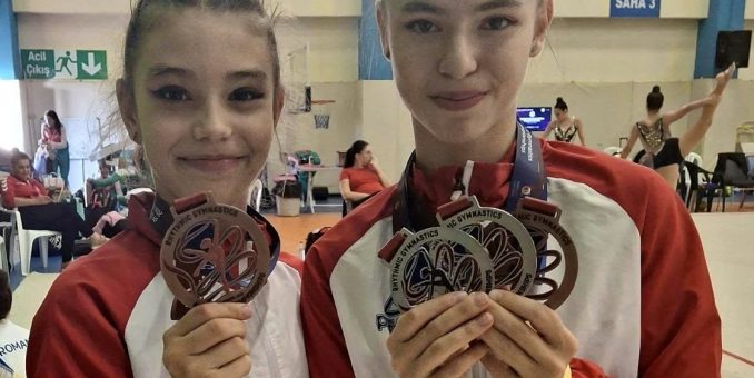 Mara Cercel și Maria Prodan au urcat pe podiumul balcanic de ritmică!